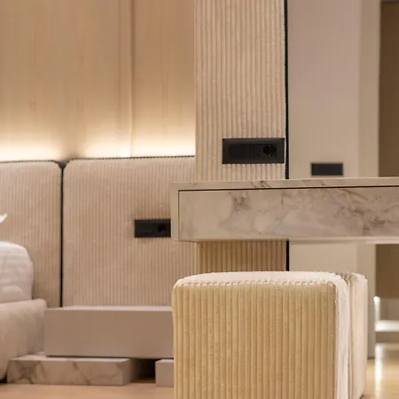 Inn, New Bazaar Appartamento Tirana